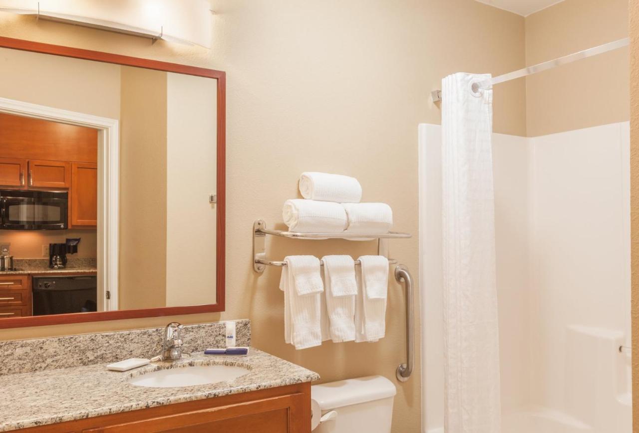 Candlewood Suites Houston I-10 East By Ihg Екстер'єр фото