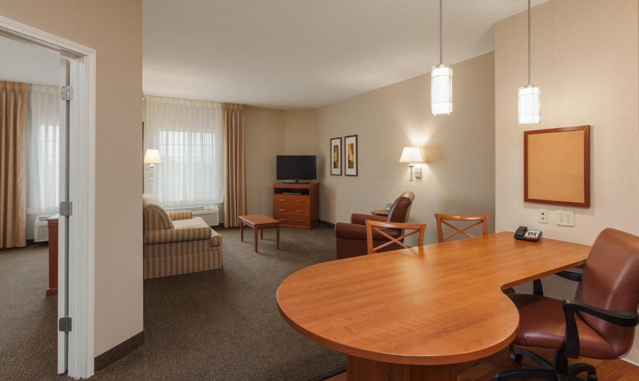 Candlewood Suites Houston I-10 East By Ihg Екстер'єр фото
