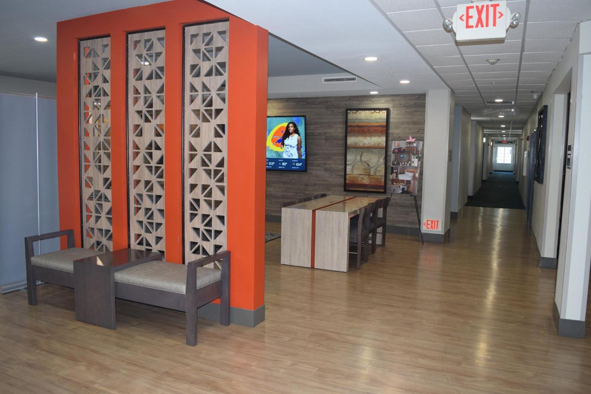Candlewood Suites Houston I-10 East By Ihg Екстер'єр фото
