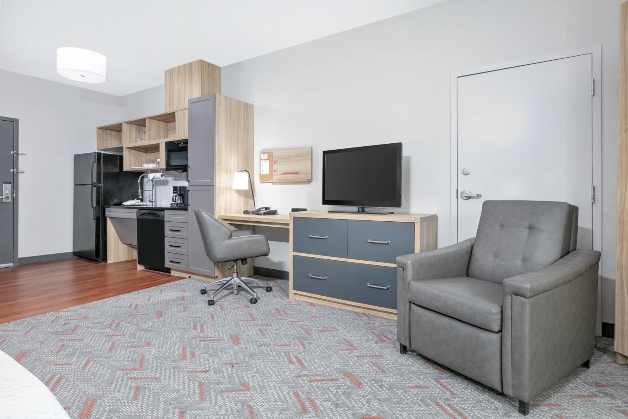 Candlewood Suites Houston I-10 East By Ihg Екстер'єр фото