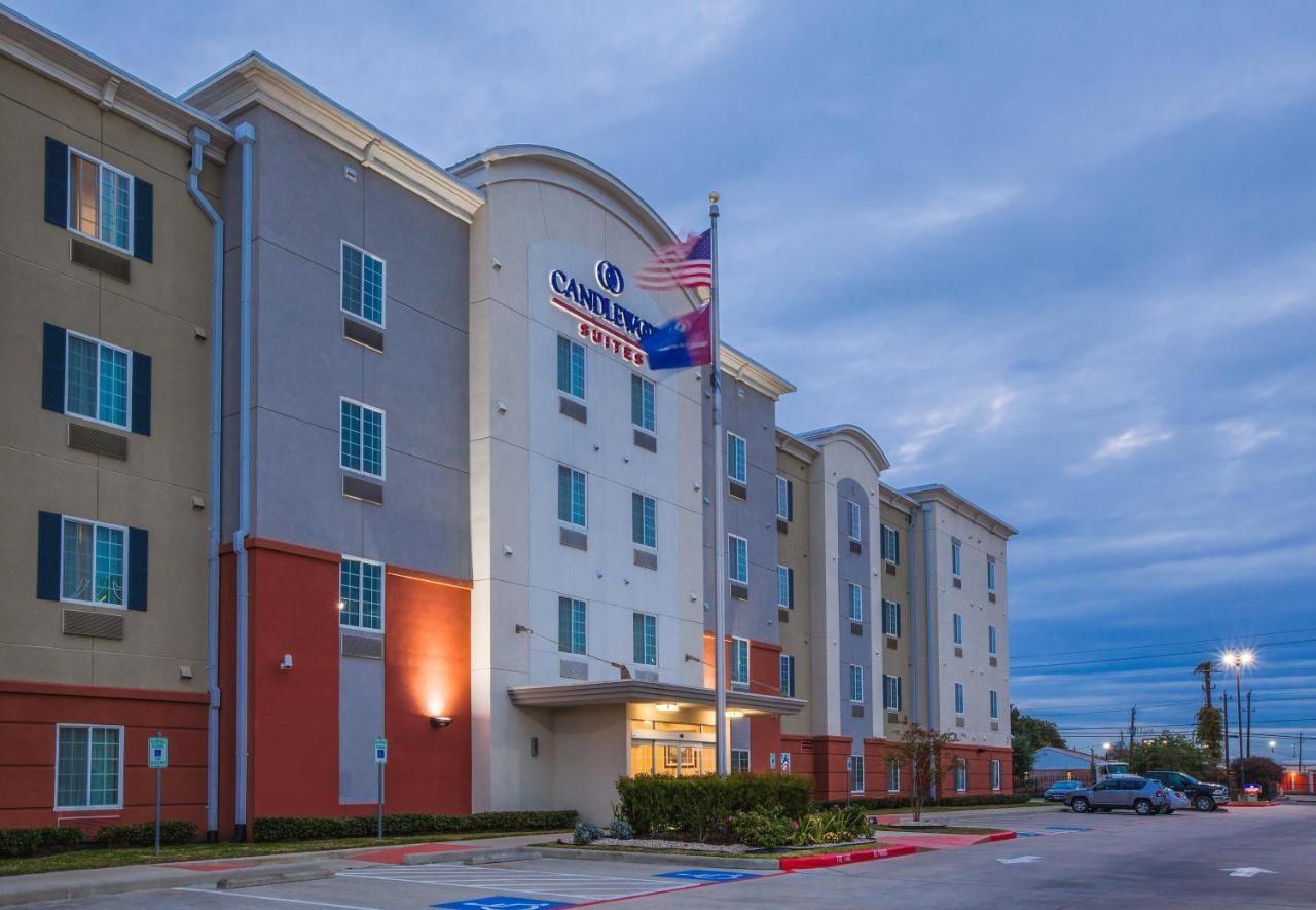 Candlewood Suites Houston I-10 East By Ihg Екстер'єр фото