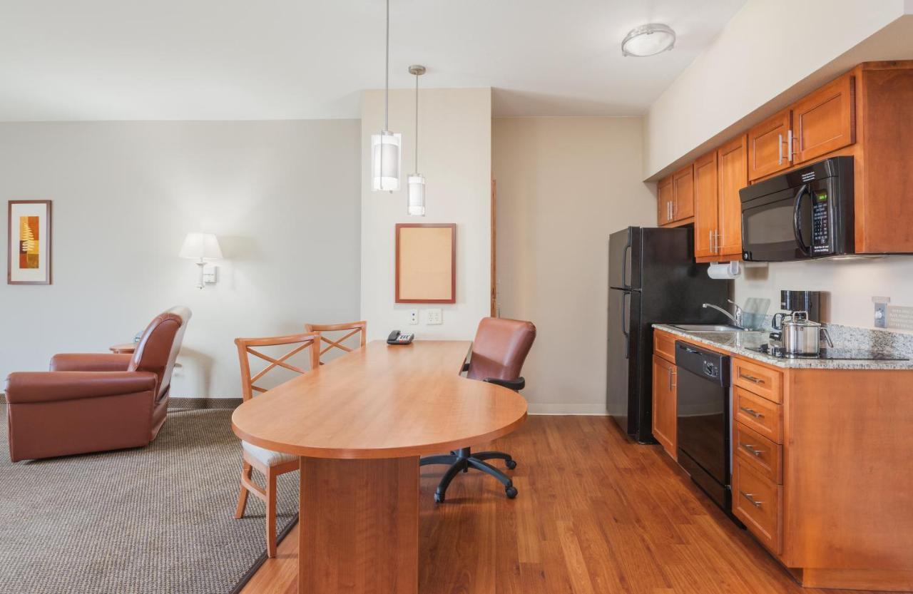 Candlewood Suites Houston I-10 East By Ihg Екстер'єр фото